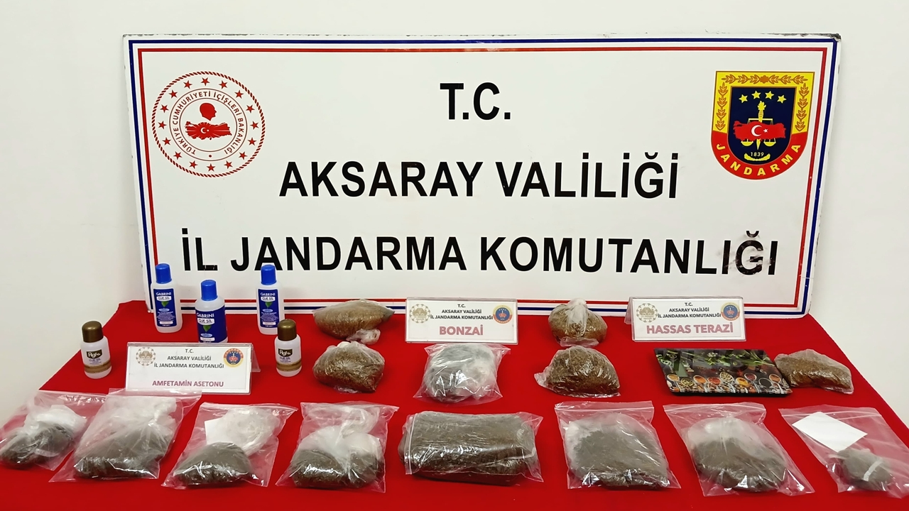 Aksaray'da Uyuşturucu Taciri 5 kişi yakalandı