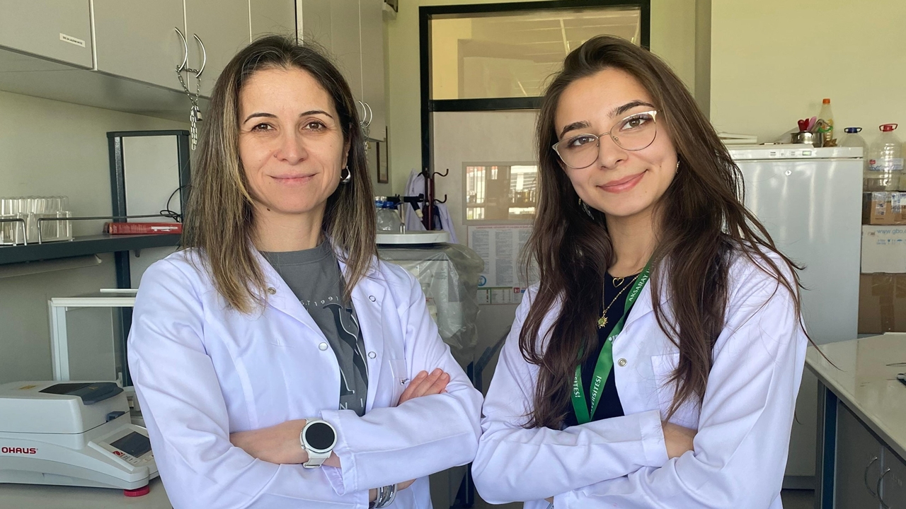 ASÜ’lü yüksek lisans öğrencisinin  projesi yara tedavisinde umut olacak