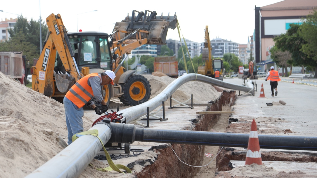 Aksaray’da Asbestli Boruların Değişimi İle Her Saniyede 100 Litre Suyun Kaybı Önleniyor