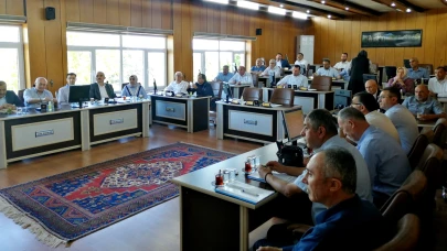 Aksaray İl Genel Meclisinde Yatırımlar Ve Projeler Masaya Yatırıldı