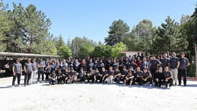 Konya'daki Gönüllü İtfaiyeciler “Gönüllü İtfaiyecilik Kampı"na Katıldı