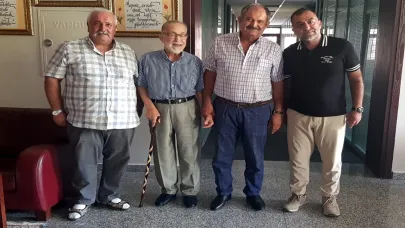 40 YILDA ESKİMEYEN DOSTLUK