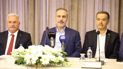 Aksaray'a Gelen Bakan Fidan "Kendi göbeğimizi kendimiz kestik"