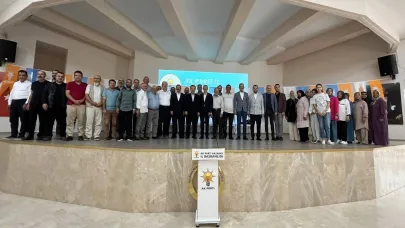 Aksaray Ak Parti Mahalle Başkanları İstişare Ve Değerlendirme Toplantısı Gerçekleştirildi