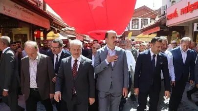Başkan Altay 4. Tarihi Bedesten Alışveriş Günleri'ne Destek Veren Esnafa ve Ziyaretçilere Teşekkür Etti
