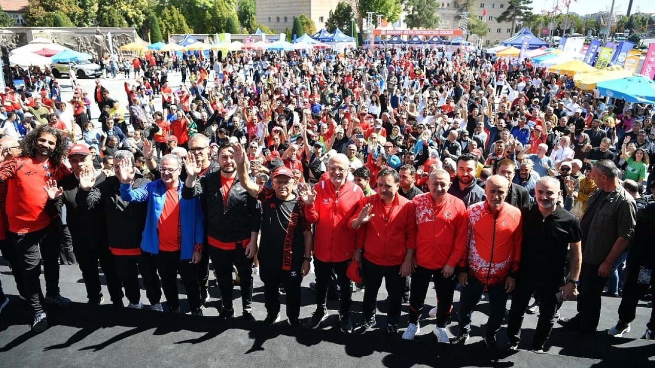 Uluslararası Kayseri Yarı Maratonu şölen yaşattı