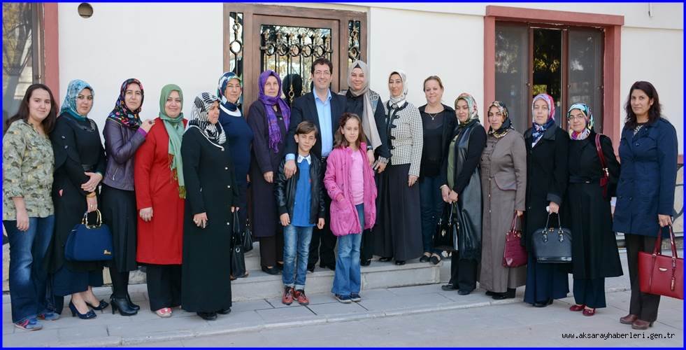 AKMEK’TEN 82 HANIM KURSİYERE SERTİFİKA