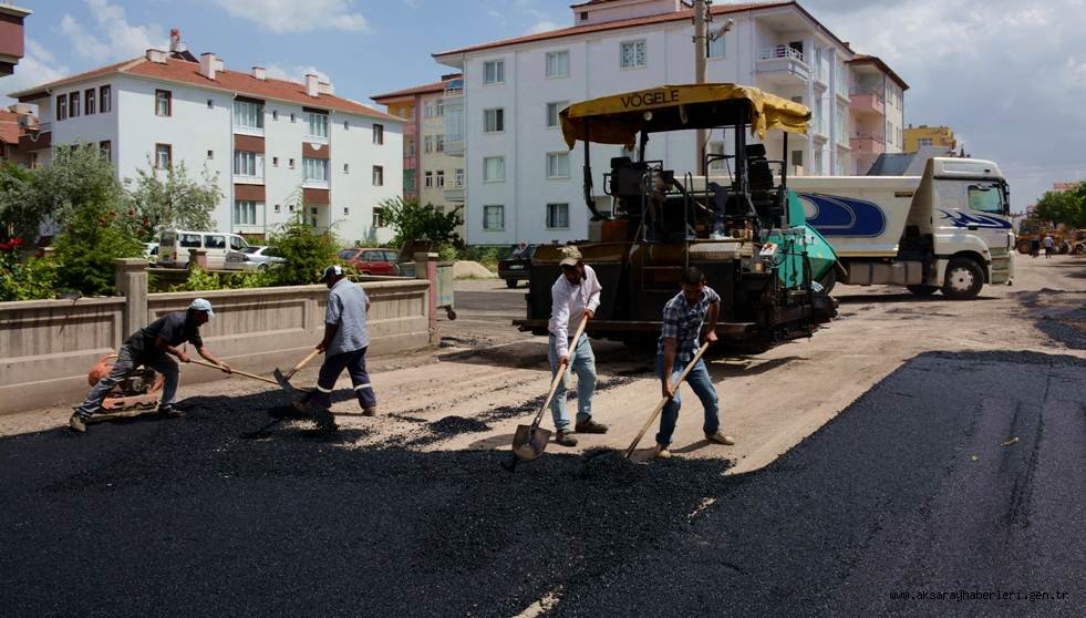 AKSARAY BELEDİYESİNDEN REKOR ASFALT! 106 BİN TON ASFALT ATILDI