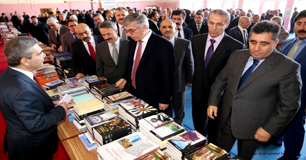 AKSARAY’DA ‘KİTAP OKU, OKUDUĞUN KİTABI BAĞIŞLA’ KAMPANYASI BAŞLATILDI