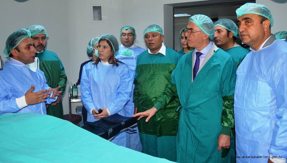 AKSARAY DEVLET HASTANESİNİN YENİ AMELİYATHANESİ TÖRENLE AÇILDI