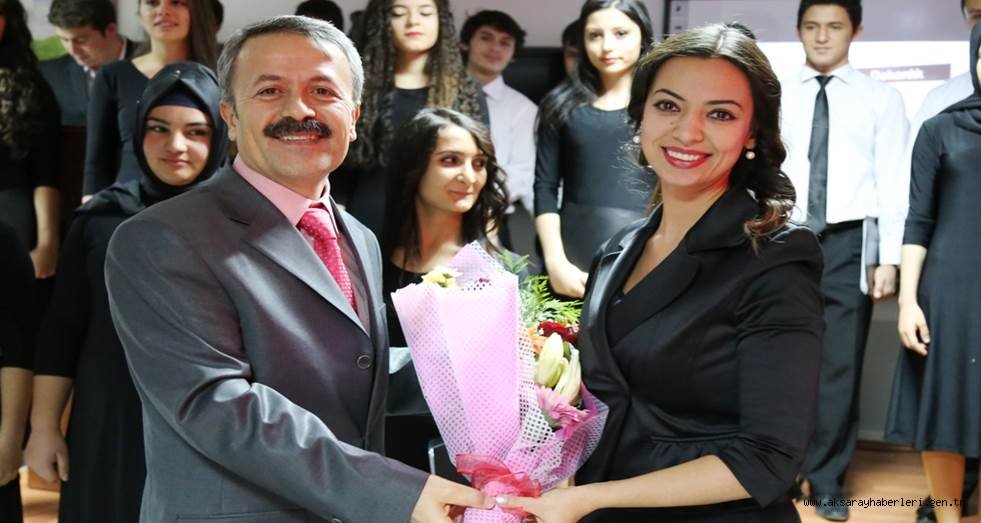 AKSARAY ÜNİVERSİTESİ'NDE ÖĞRETMENLER GÜNÜ KUTLAMASI