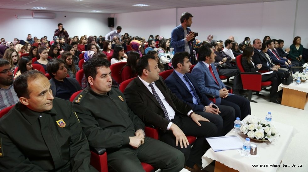 ASÜ’DE MADDE BAĞIMLILIĞI KONUSUNDA PANEL DÜZENLENDİ