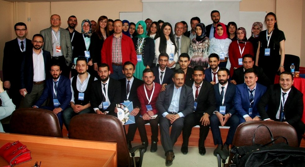 ASÜ’DEKİ TARİH ÇALIŞTAYINA 11 ÜNİVERSİTE KATILDI