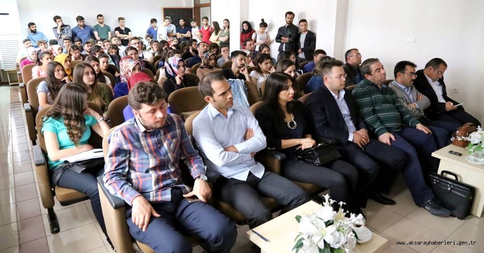 ASÜ FELSEFE TOPLANTISI’NDA SİBER SUÇLAR ANLATILDI