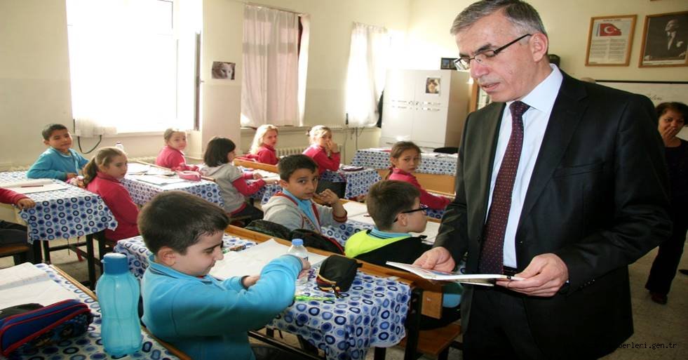 BAŞARILI OLMAK İÇİN MERAK EDİN, ARAŞTIRIN ÇOK KİTAP OKUYUN