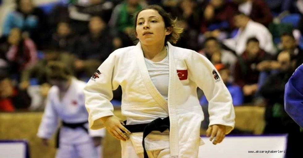 BÜŞRA ÖZDEK AKSARAY’IN GURURU OLDU