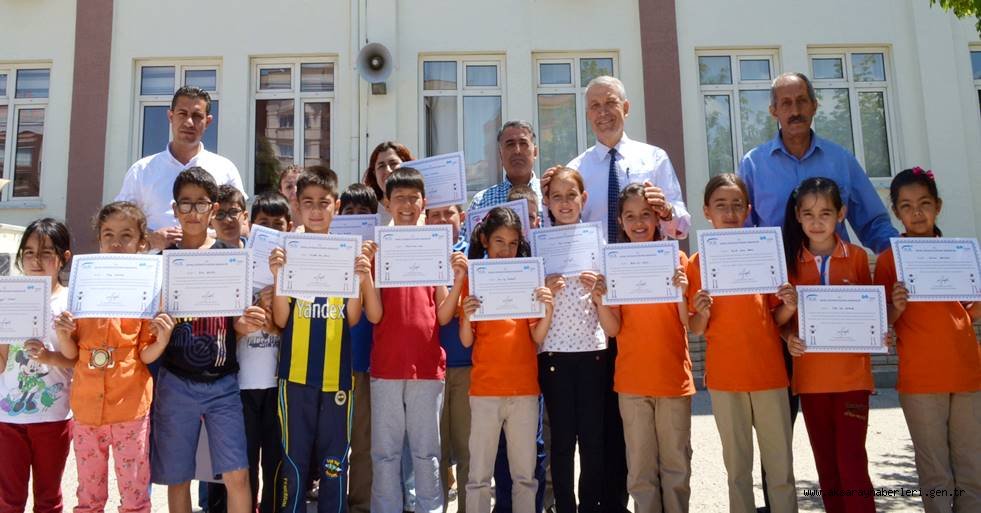 ÇALIŞKAN'DAN SOSYAL GÜVENLİK ELÇİLERİNE SERTİFİKA