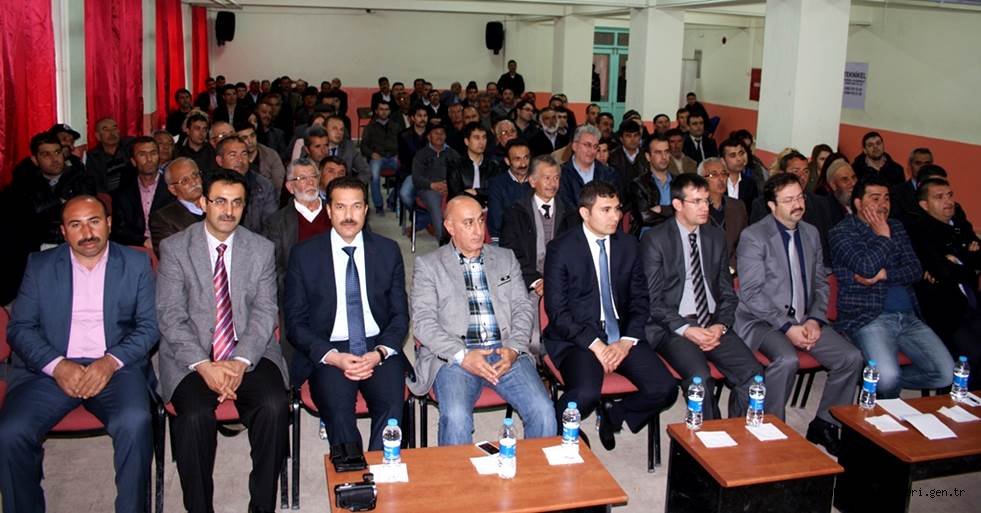 CEVİZ YETİŞTİRİCİLİĞİ KONULU KONFERANS DÜZENLENDİ