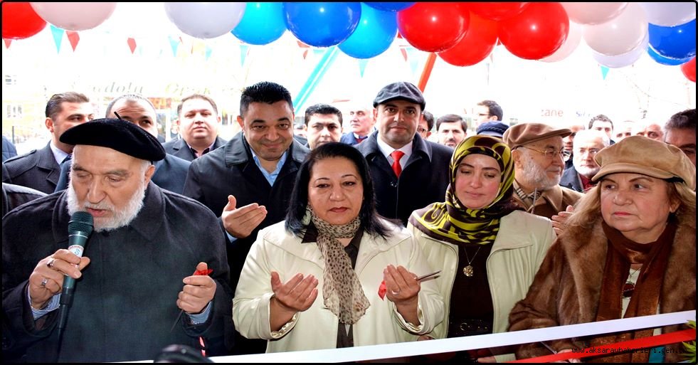 ÇİĞDEM ECZANESİ, DUALARLA HİZMETE AÇILDI