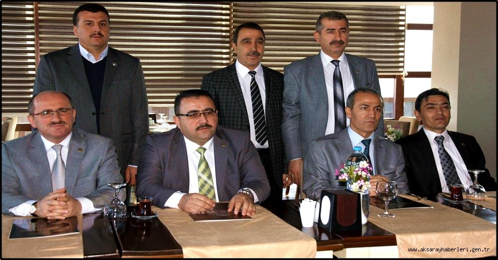 EĞİTİM-BİR-SEN YÖNETİMİ BASINLA KAHVALTIDA BULUŞTU