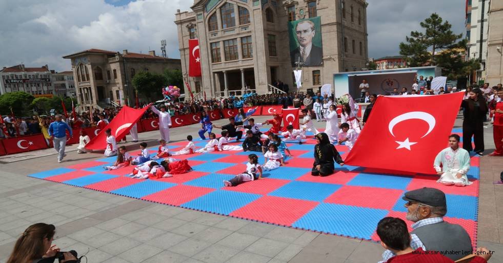 GENÇLİĞİN BAYRAMI AKSARAY’DA COŞKU İLE KUTLANDI