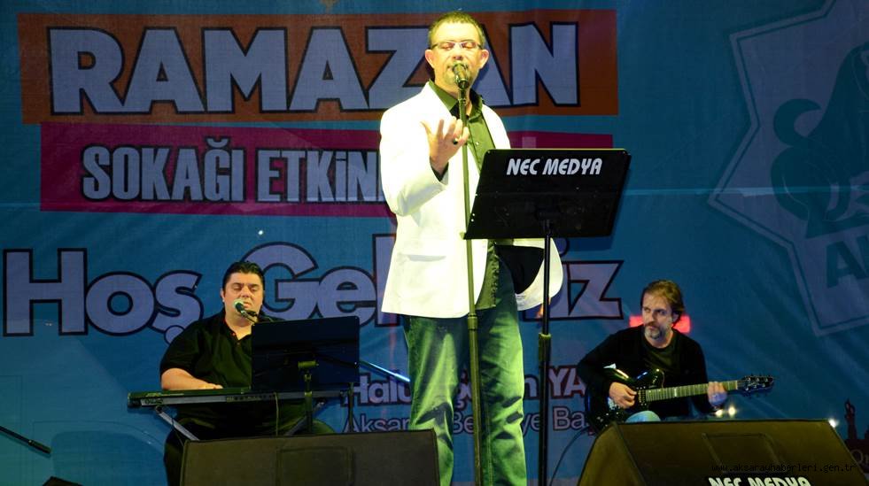 İBRAHİM SADRİ ŞİİRLERİ İLE AKSARAY RAMAZAN SOKAĞININ KONUĞU OLDU