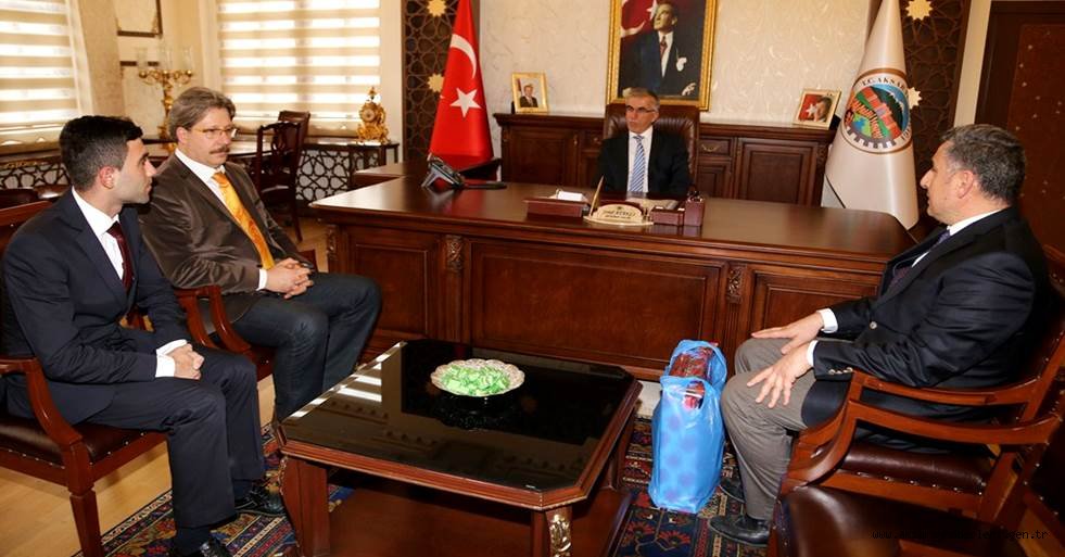 İL ÖĞRENCİ MECLİS BAŞKANI BAYLAN VALİ ATAKLI’YI ZİYARET ETTİ