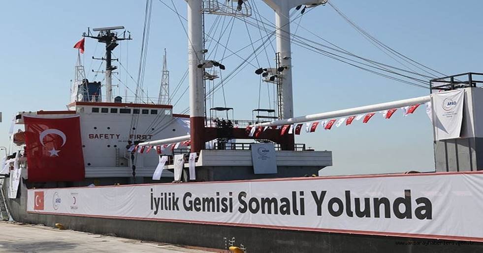 İYİLİK GEMİSİ SOMALİ YOLUNDA