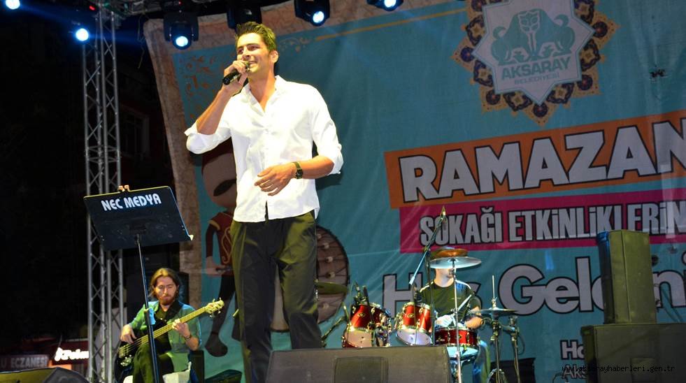 RAMAZAN SOKAĞINDA YUNUS EMRE ŞENGÜL RÜZGÂRI ESTİ