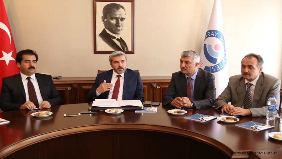 REKTÖR ŞAHİN GAZETECİLERE TIP FAKÜLTESİ’Nİ ANLATTI