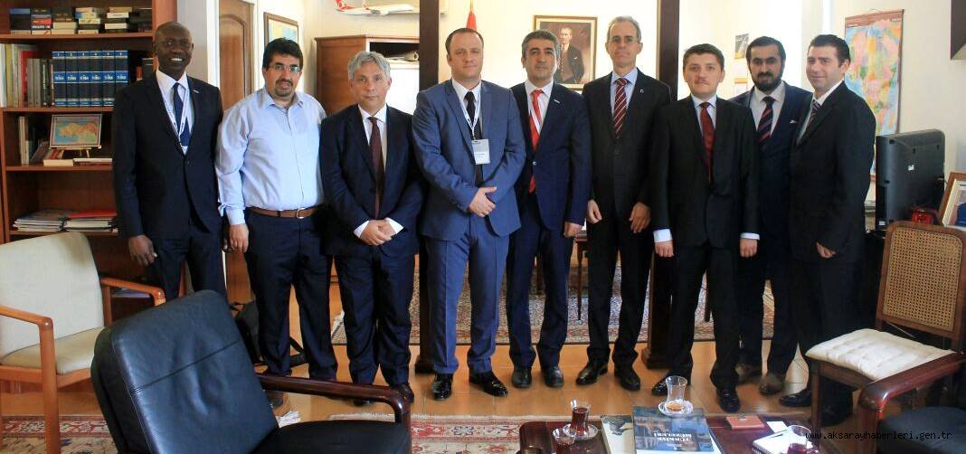 SAATÇİOĞLU VE BERABERİNDEKİ HEYET CEZAYİR BÜYÜKELÇİSİNİ ZİYARET ETTİ