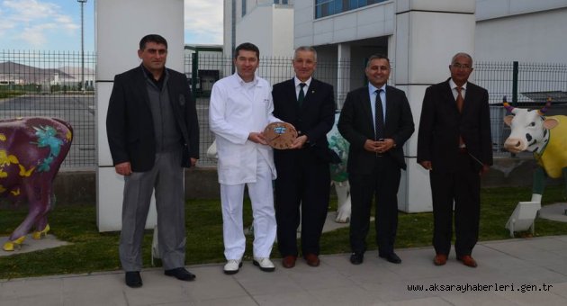 SGK İL MÜDÜRÜ ÇALIŞKAN DAN SÜTAŞ VE MERCEDES BENZ-TÜRK’ E ZİYARET