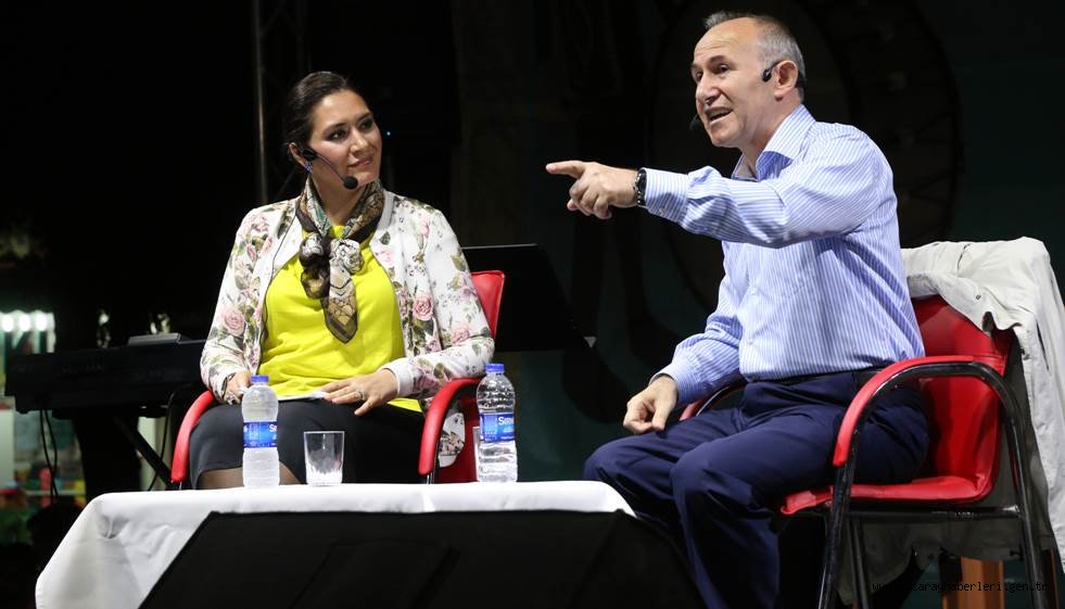 TARİHÇİ PROF. DR. AHMET ŞİMŞİRGİL RAMAZAN SOKAĞINDA AKSARAYLILARLA BİR ARAYA GELDİ