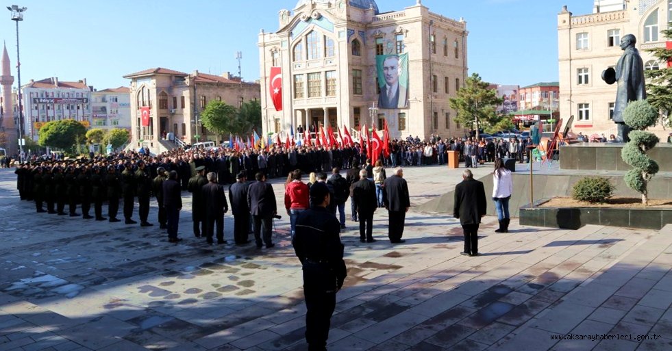 TÜRKİYE CUMHURİYETİNİN KURUCUSU GAZİ MUSTAFA KEMAL ATATÜRK ÖLÜM YILDÖNÜMÜNDE DÜZENLENEN TÖRENLE ANILDI