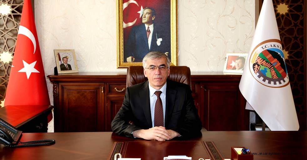 VALİ ATAKLI'DAN “24 KASIM 2015 ÖĞRETMENLER GÜNÜ“ MESAJI