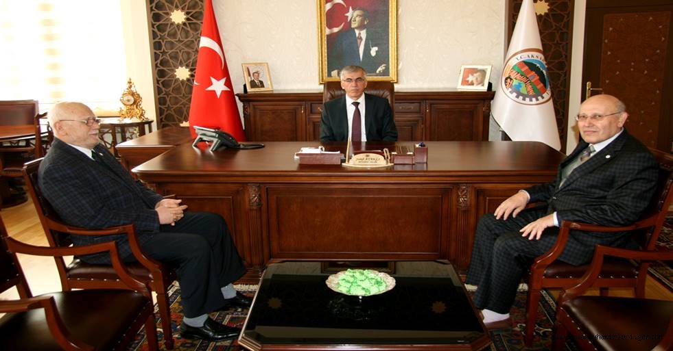 VALİ ŞEREF ATAKLI “BAĞIMLILIK YAPAN MADDELERLE HEP BİRLİKTE MÜCADELE EDECEĞİZ”