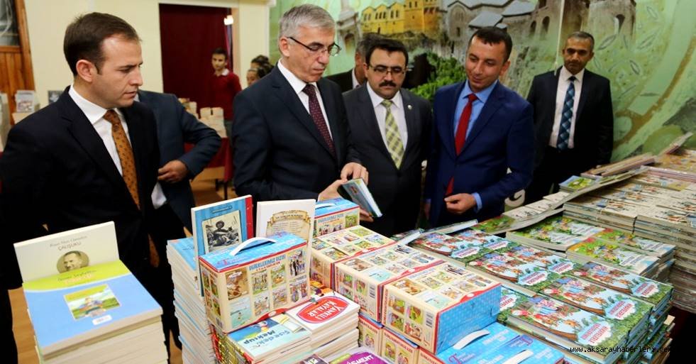 VALİ ŞEREF ATAKLI 'HAYATI ANLAMLANDIRMAK İÇİN OKUYACAĞIZ'