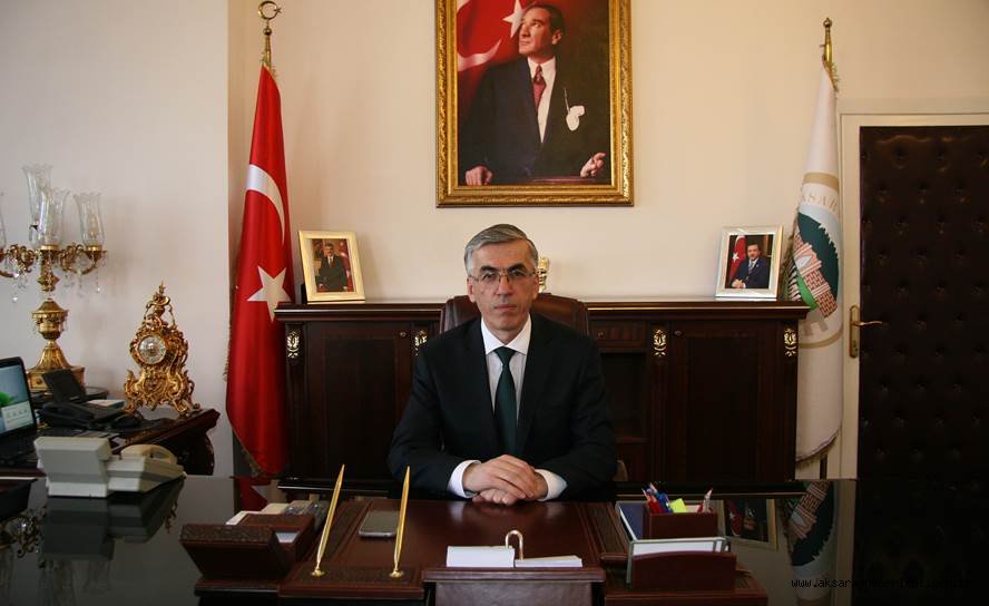 VALİ ŞEREF ATAKLI'DAN “ TIP BAYRAMI “ MESAJI