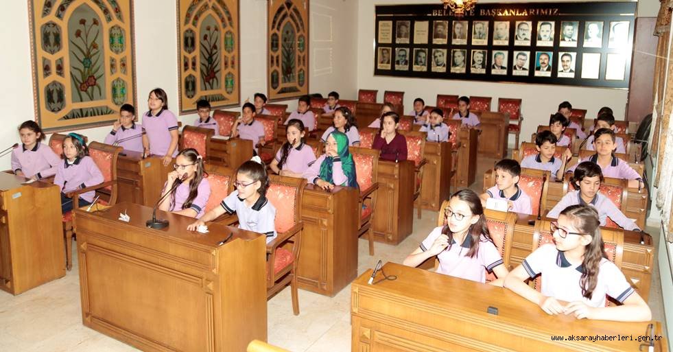 YEREL YÖNETİMLER KONUSUNU NEVŞEHİR BELEDİYESİ’NDE İŞLEDİLER