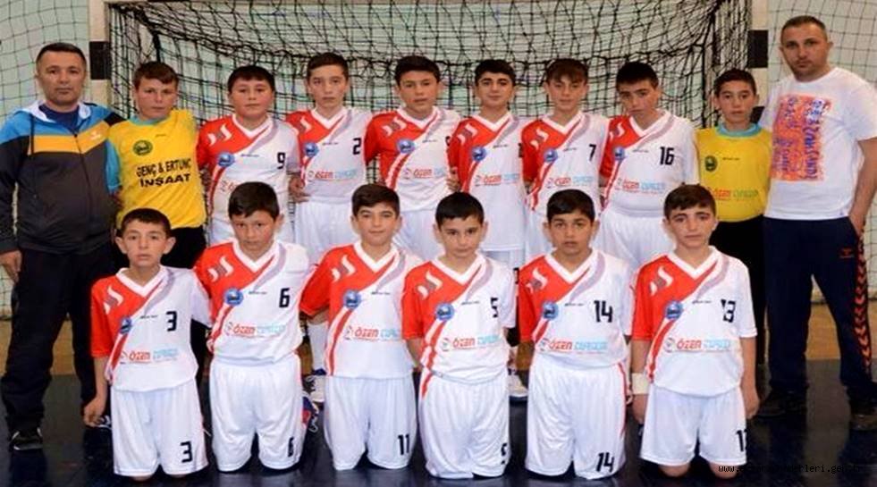YUSUF HAKİKİ BABA 7 METREDE YİNE TARİH YAZDI