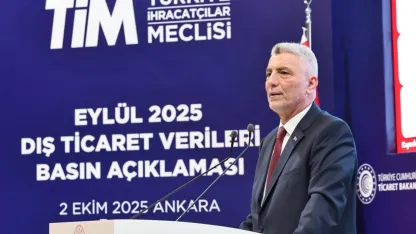 Bakan Bolat: Türkiye, 2025’te 390 milyar dolar ihracat hedefine ulaştı, rekorlar kırıyor