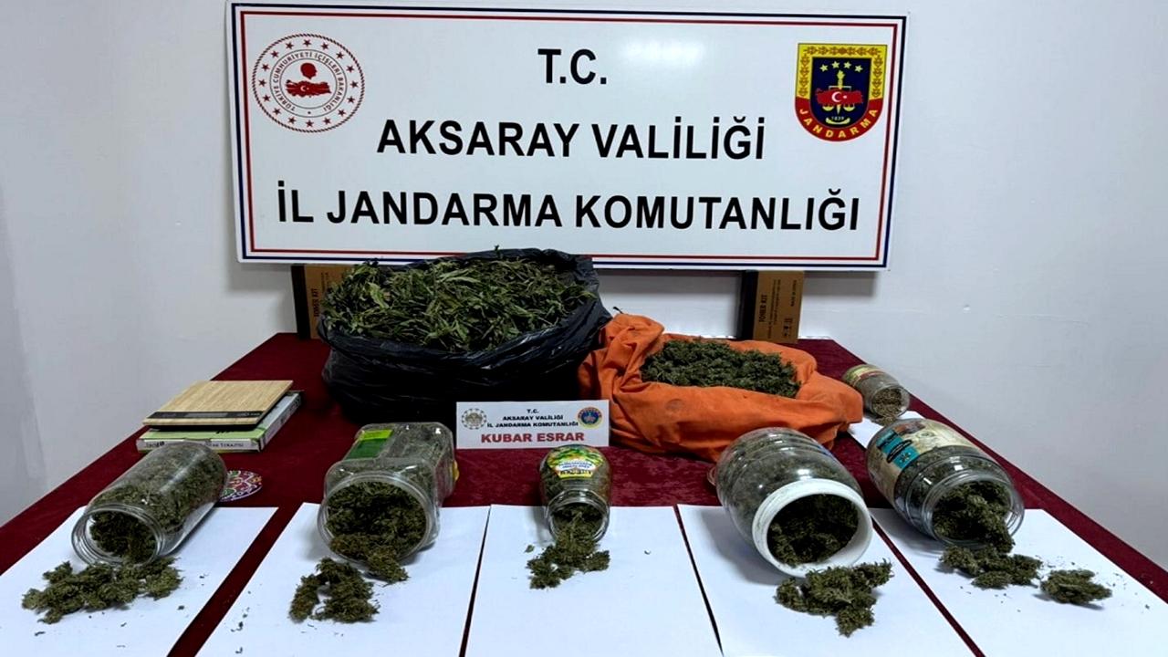 Aksaray Ortaköy’de Uyuşturucu Operasyonu: 4 Kilo Esrar Ele Geçirildi, 1 Kişi Tutuklandı