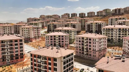 11 ilde mutlu sona az kaldı... Bakan Kurum il il konutlarda son durumu paylaştı