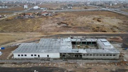 Aksaray Belediyesinin Yemek Fabrikası İnşaatı %65 Seviyeye Ulaştı
