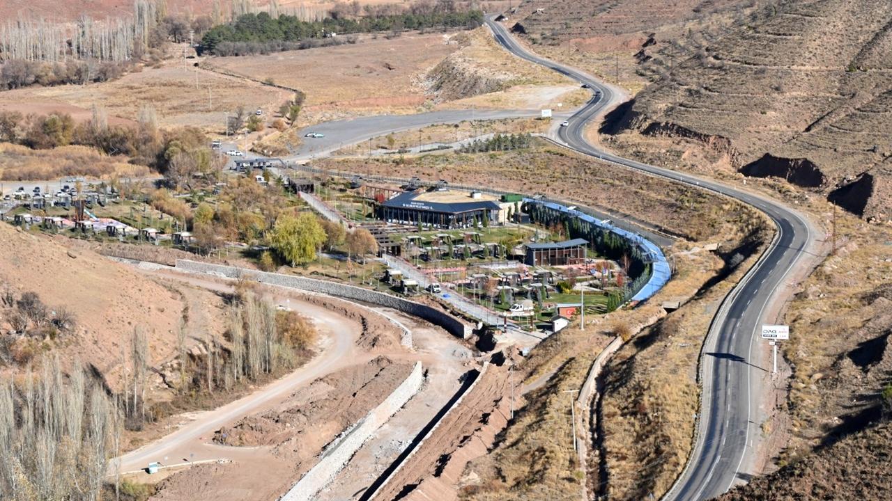 Aksaray&#039;da II. Kılıçarslan Kasrı ve Türbesine Ulaşım Kolaylaşıyor