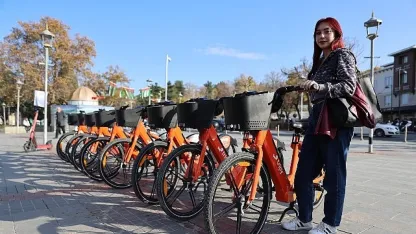 Bisiklet Şehri Konya'da Paylaşımlı Elektrikli Bisiklet Dönemi Başladı