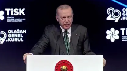 Cumhurbaşkanı Erdoğan: Eknomide büyüme sürüyor... İş dünyasına yeni müjdeler verdi