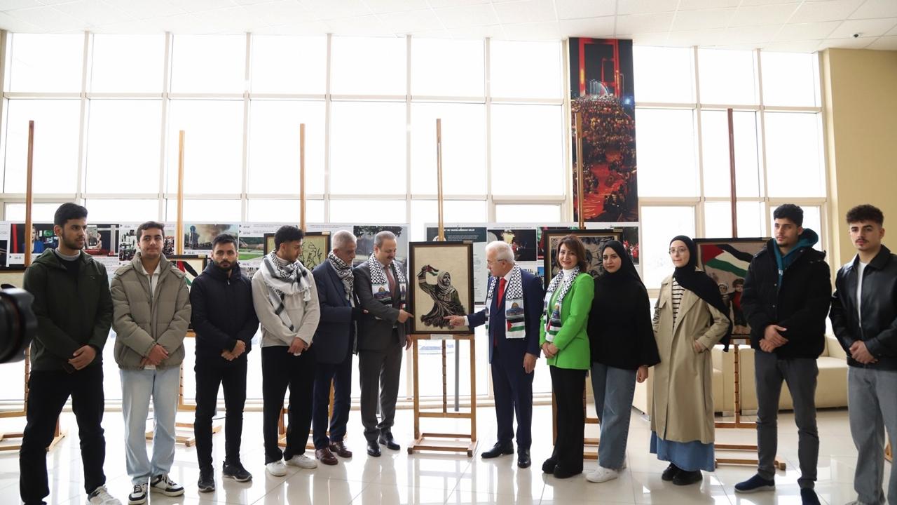 Aksaray Üniversitesinde Filistin halkına  destek için “Tuz Olmak” konulu sergi açıldı