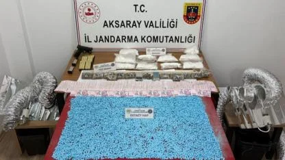 Aksaray’da Jandarmadan Uyuşturucu Tacirlerine Darbe: 2 Şüpheli Tutuklandı