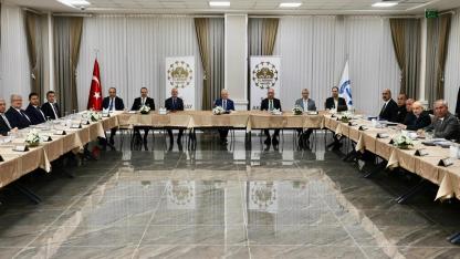 Bağımlılık gençlerimizin önündeki en büyük prangalardan biri